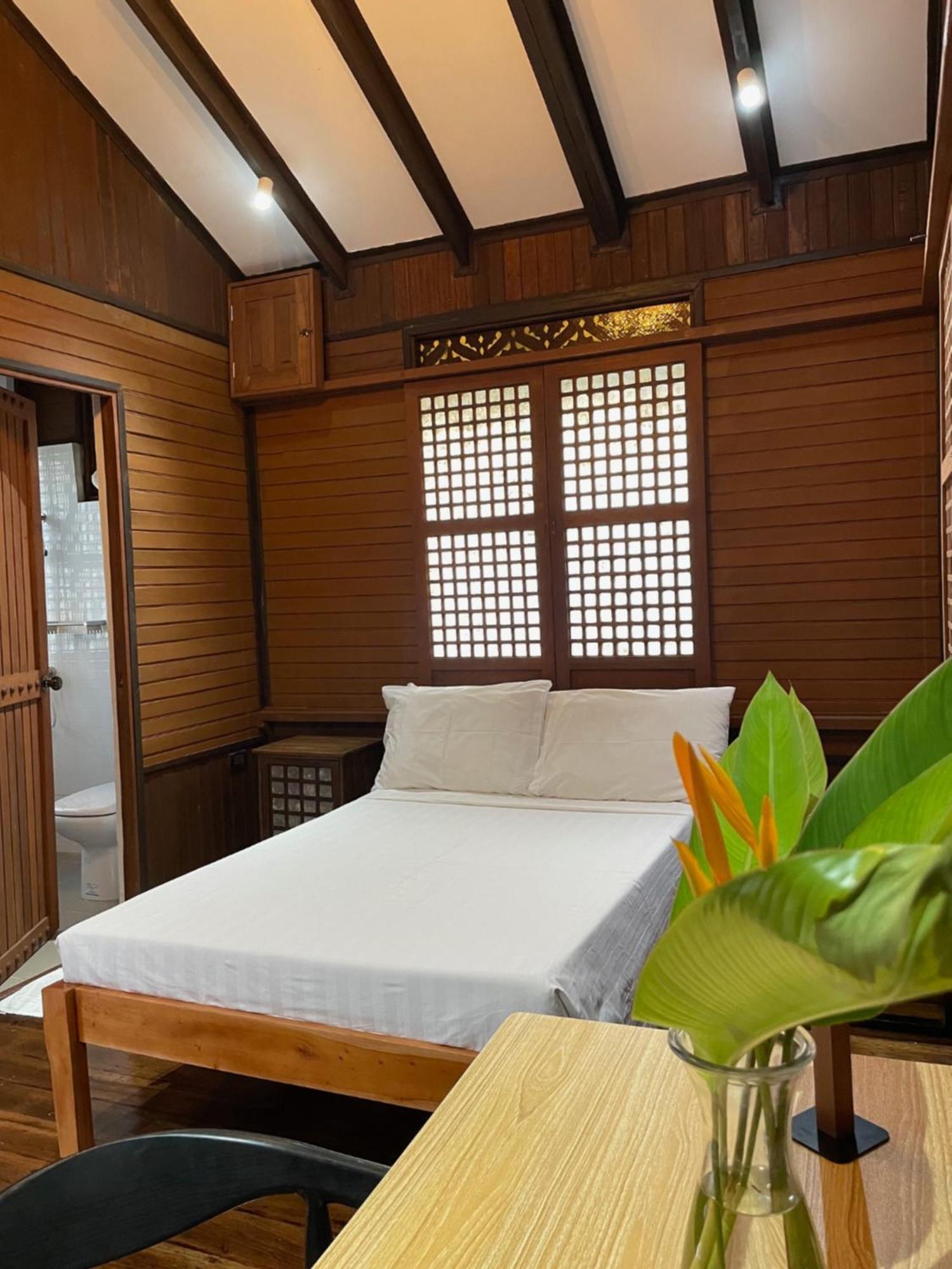 Island Casitas Siquijor Villa ภายนอก รูปภาพ